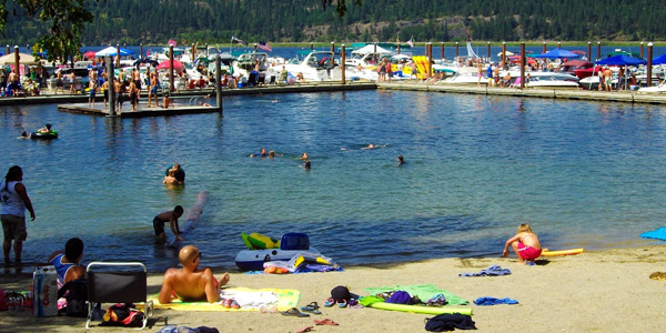 Harrison City Park and covered picnic area overlooking Lake Coeur d’Alene